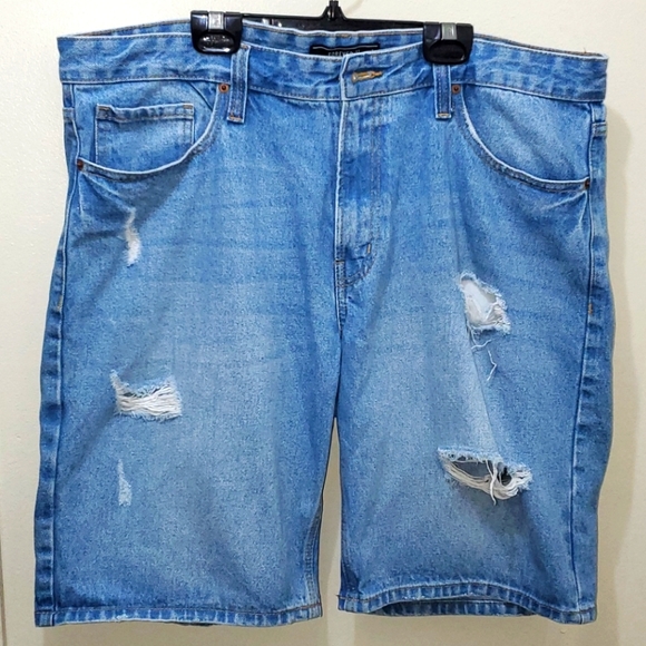 FOREVER 21 - MEN'S DENIM SHORTS 🩳 - Picture 1 of 9